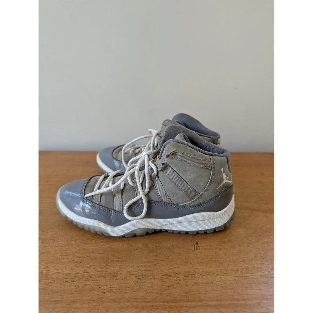 Air Jordan 11 Retro Cool Grey GS Youth Sneakers 378039-005 Size 3Y‎